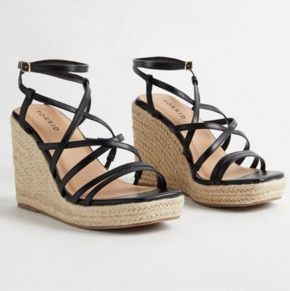 torrid Shoes - NWT Laceup strappy platform wedge